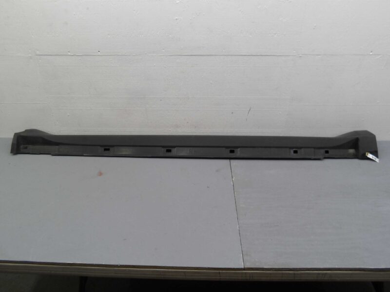 Изображение товара 143414 - 00143414 porog plastikovyj pravyj Peugeot 107