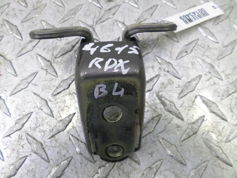 Изображение товара 143469 - 00143469 petlya dveri perednyaya