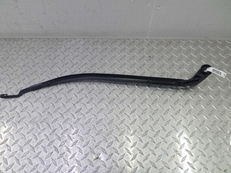 Изображение товара 143479 - 00143479 povodok stekloochistitelya Subaru Legacy