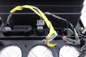 Изображение товара 143618 - 00143618 deflektor obduva salona BMW 4 Series 1