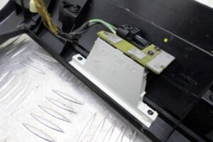 Изображение товара 143618 - 00143618 deflektor obduva salona BMW 4 Series 3