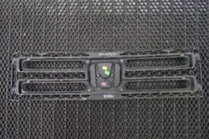 Изображение товара 143668 - 00143668 reshetka radiatora Renault Logan 1