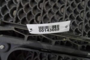 Изображение товара 143668 - 00143668 reshetka radiatora Renault Logan 2