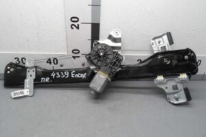 Изображение товара 143766 - 00143766 steklopodemnik perednij pravyj 