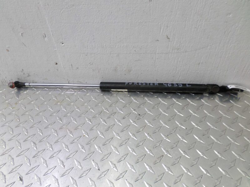 Изображение товара 143903 - 00143903 amortizator kryshki bagazhnika Peugeot 107