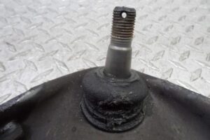 Изображение товара 143912 - 00143912 rychag perednij levyj verkhnij SAAB 9 3 1