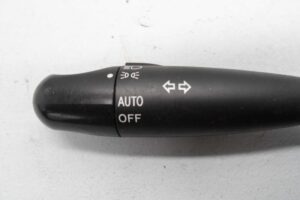 Изображение товара 143959 - 00143959 pereklyuchatel podrulevoj (strekoza) 2