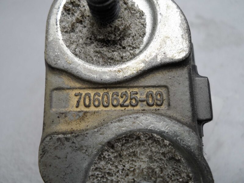 Изображение товара 144146 - 00144146 petlya kryshki bagazhnika