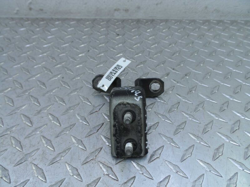 Изображение товара 144162 - 00144162 petlya dveri zadnyaya