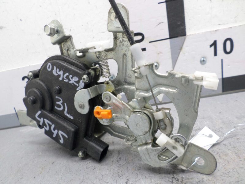 Изображение товара 144239 - 00144239 zamok dveri zadnej levoj