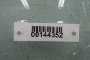 Изображение товара 144352 - 00144352 steklo dveri perednej levoj Mercedes A klasse 1