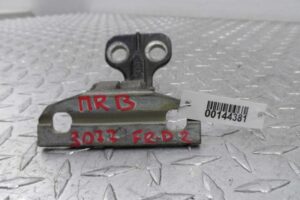 Изображение товара 144381 - 00144381 petlya dveri perednyaya Audi A8 1