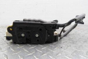 Изображение товара 144473 - 00144473 zamok dveri zadnej pravoj Volkswagen Sharan 1