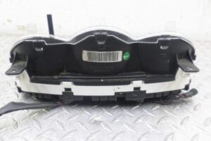 Изображение товара 144627 - 00144627 schitok priborov Audi TT 2