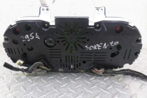 Изображение товара 144627 - 00144627 schitok priborov Audi TT 3