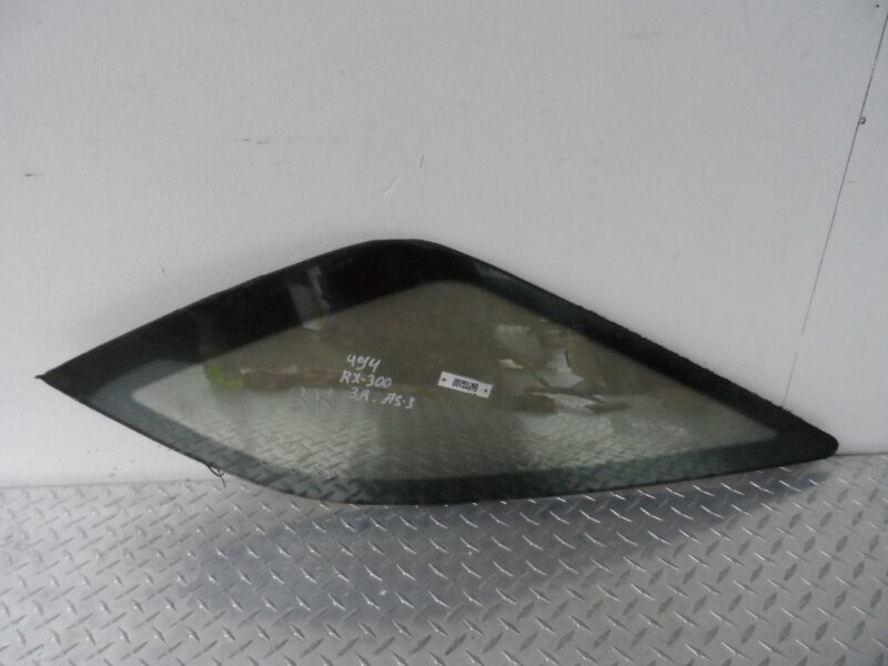 Изображение товара 144672 - 00144672 steklo kuzovnoe pravoe BMW 5 Series