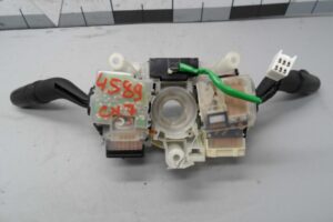 Изображение товара 144689 - 00144689 pereklyuchatel podrulevoj (strekoza) Citroen Berlingo 3