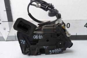 Изображение товара 144728 - 00144728 zamok dveri zadnej levoj Volkswagen Sharan 1