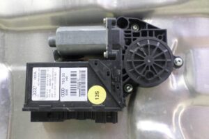 Изображение товара 144732 - 00144732 steklopodemnik zadnij pravyj 3