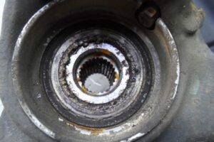 Изображение товара 145256 - 00145256 kulak povorotnyj pravyj Subaru Legacy 3