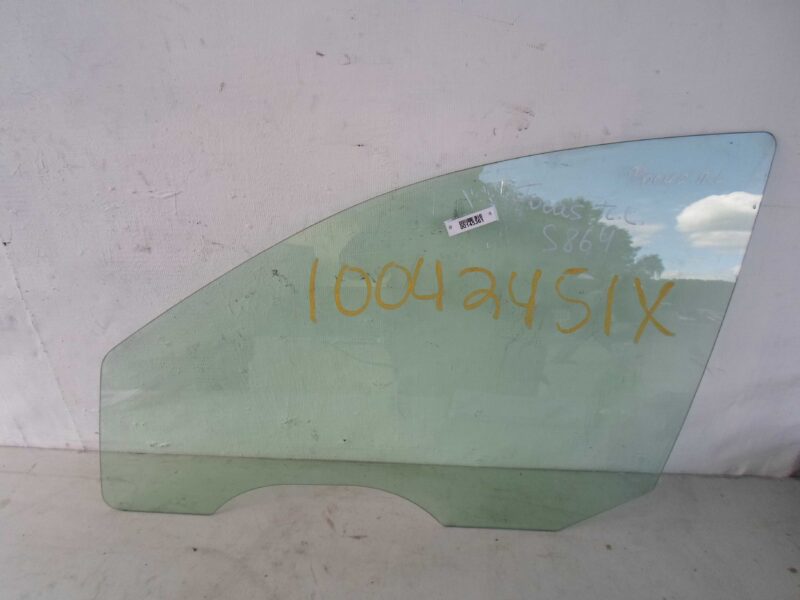 Изображение товара 145361 - 00145361 steklo dveri perednej levoj Dodge Nitro