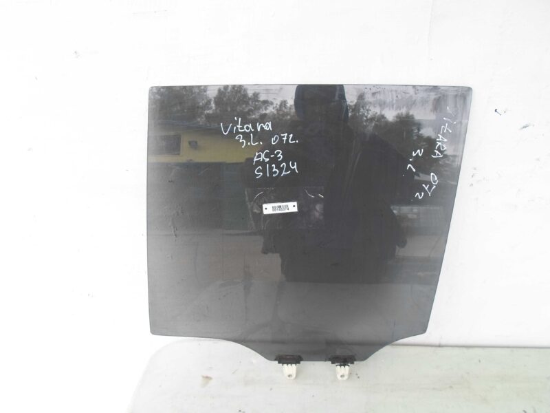 Изображение товара 145374 - 00145374 steklo dveri zadnej levoj