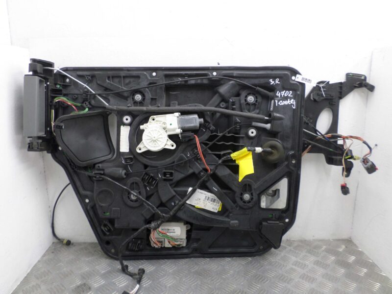 Изображение товара 145429 - 00145429 steklopodemnik zadnij pravyj