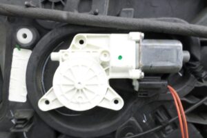 Изображение товара 145429 - 00145429 steklopodemnik zadnij pravyj 3