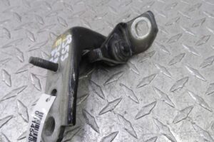 Изображение товара 145480 - 00145480 petlya dveri perednyaya 