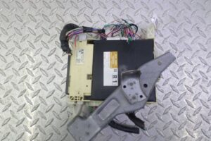 Изображение товара 145556 - 00145556 blok predokhranitelej Subaru Legacy 2