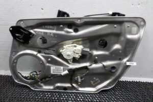 Изображение товара 145901 - 00145901 steklopodemnik perednij pravyj Ford Transit