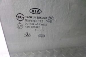 Изображение товара 146064 - 00146064 steklo dveri zadnej pravoj Alfa Romeo 146 1