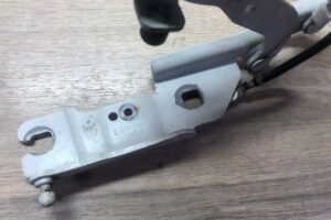 Изображение товара 146237 - 00146237 petlya kapota levaya 2