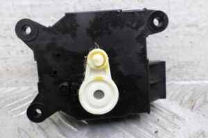 Изображение товара 146263 - 00146263 motorchik zaslonki pechki Peugeot 107 1