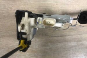 Изображение товара 146383 - 00146383 zamok dveri perednej levoj 4