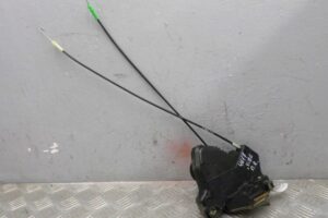 Изображение товара 146681 - 00146681 zamok dveri perednej pravoj Mercedes CL