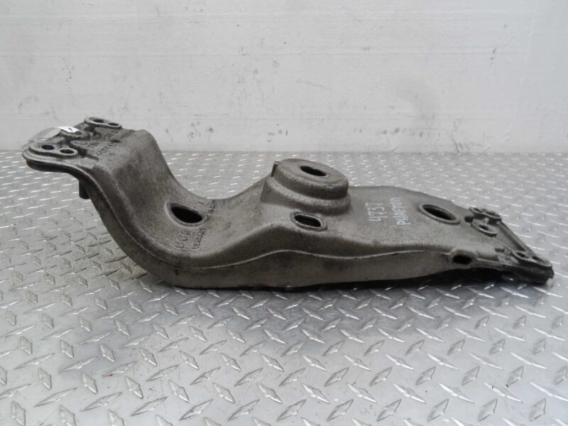 Изображение товара 146778 - 00146778 kronshtejn kpp Toyota Carina E