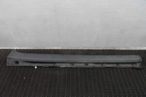 Изображение товара 146810 - 00146810 porog plastikovyj pravyj Volvo V50 2