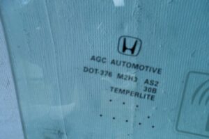 Изображение товара 146850 - 00146850 steklo dveri perednej pravoj Renault Sandero 2