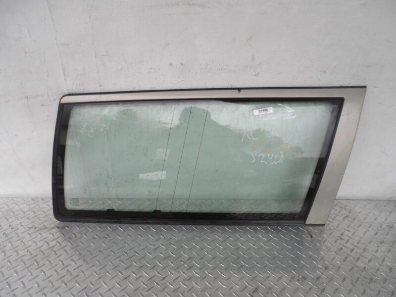 Изображение товара 146852 - 00146852 steklo kuzovnoe pravoe Volvo XC70