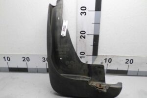 Изображение товара 146868 - 00146868 bryzgovik perednij Toyota Hiace 2