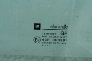 Изображение товара 146946 - 00146946 steklo dveri perednej levoj Mazda Millenia 2