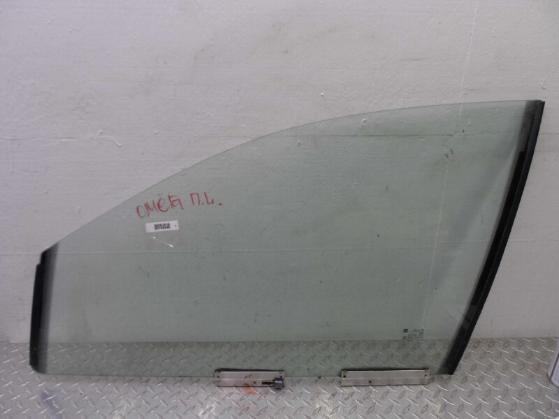 Изображение товара 146946 - 00146946 steklo dveri perednej levoj Mazda Millenia
