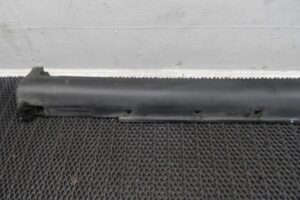 Изображение товара 147049 - 00147049 porog plastikovyj pravyj Toyota Hiace 1