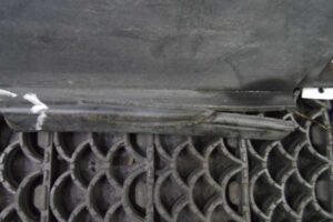 Изображение товара 147049 - 00147049 porog plastikovyj pravyj Toyota Hiace 2