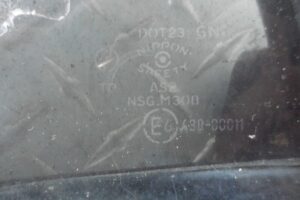 Изображение товара 147061 - 00147061 steklo dveri zadnej levoj 2