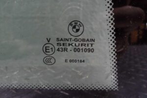 Изображение товара 147453 - 00147453 steklo kuzovnoe pravoe 2