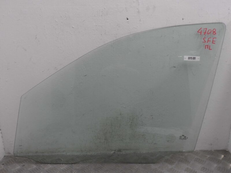 Изображение товара 147661 - 00147661 steklo dveri perednej levoj