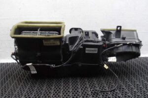 Изображение товара 147940 - 00147940 korpus otopitelya (pechki) 3