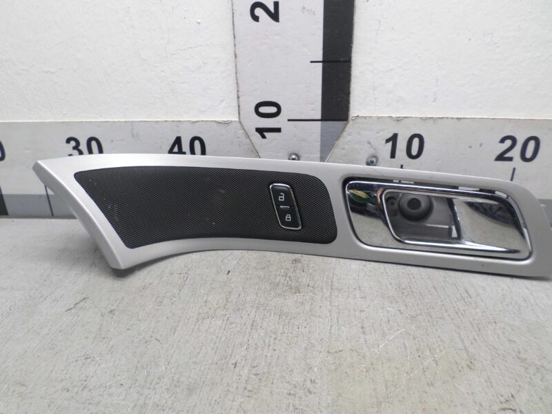 Изображение товара 148019 - 00148019 knopka salona Skoda Yeti